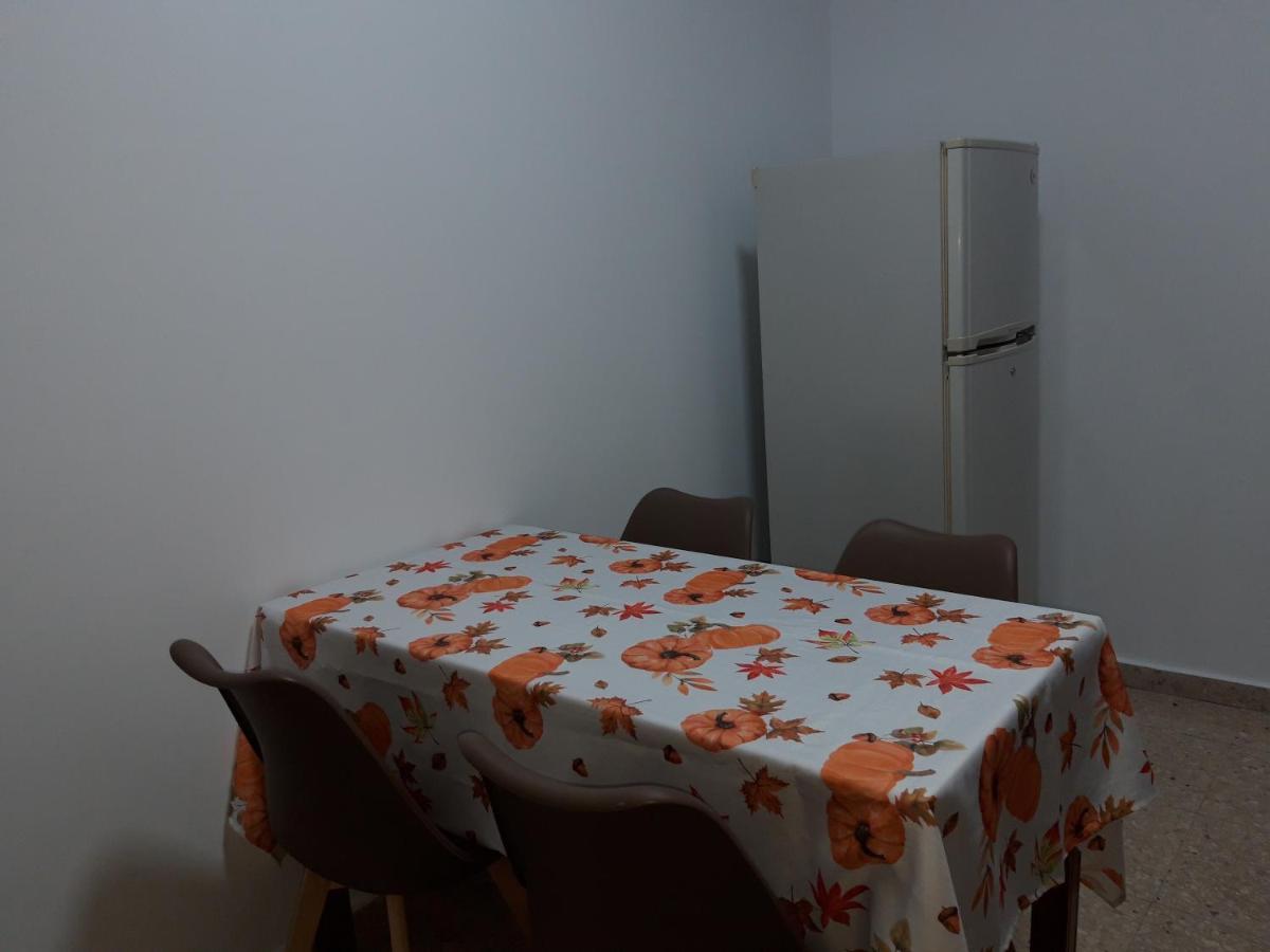 Costas Two-Bedroom Ground Floor Apartment Paphos Esterno foto